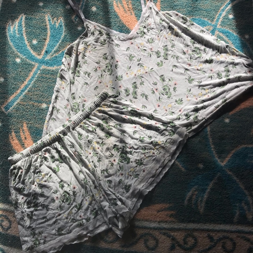 Floral 2-piece pajama set